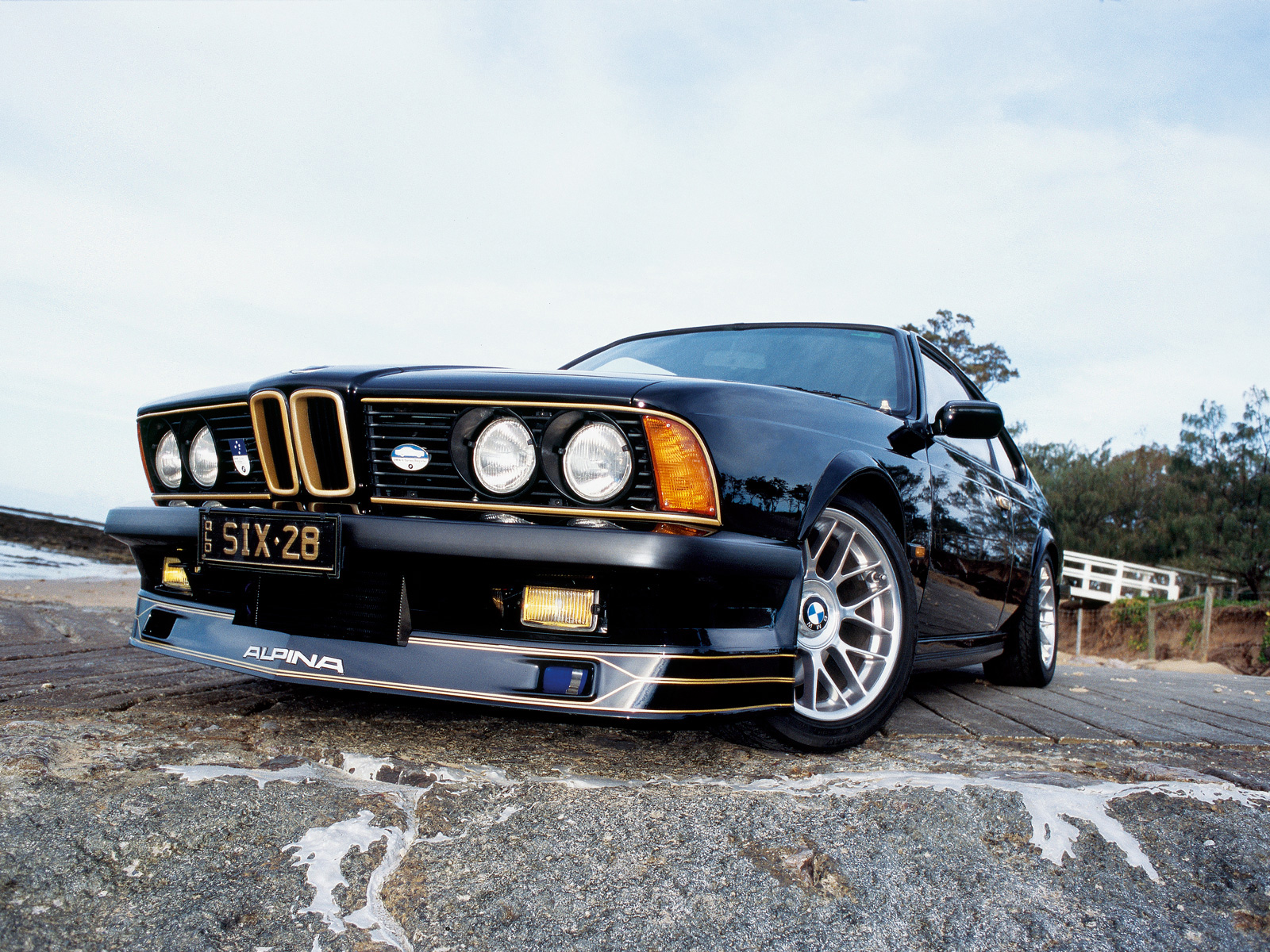 e24 m6